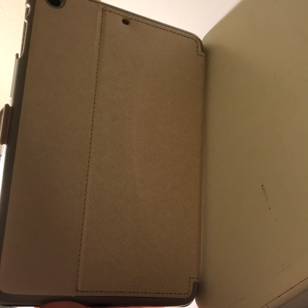iPad mini case - Picture 2 of 5